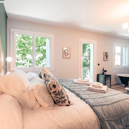 Les Suites De L'Etang Cucuron Kültér fotó
